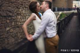 分手后女人要不要去挽回？理智分析让你做出明智选择